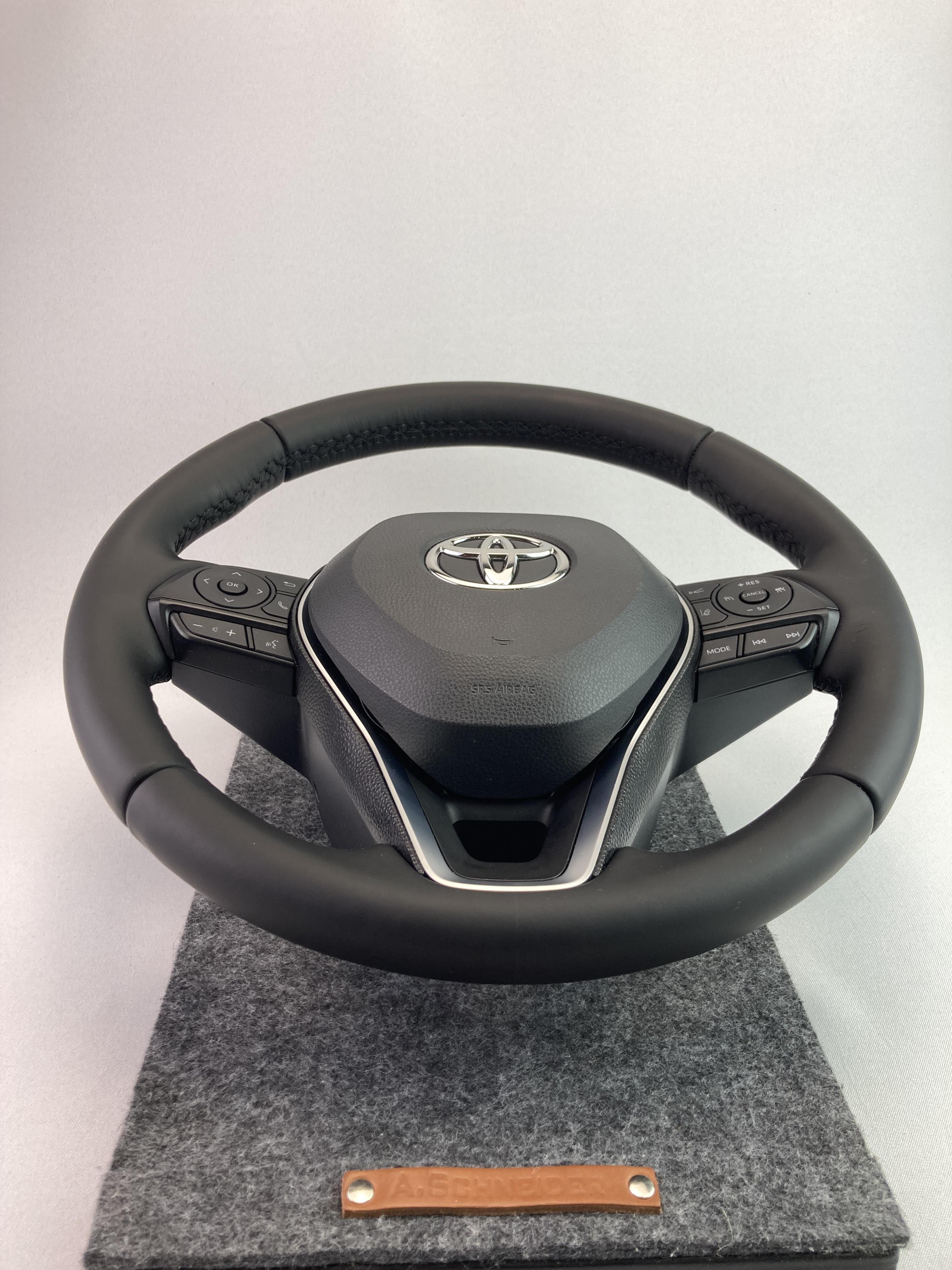 TOYOTA RAV4 2019